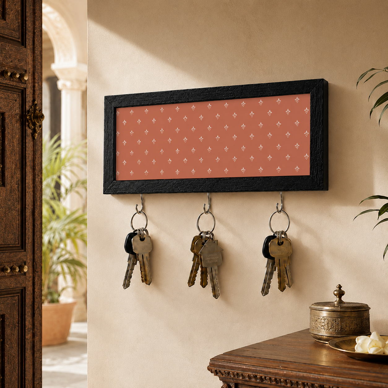 Pink Paisley Motif Key Holder