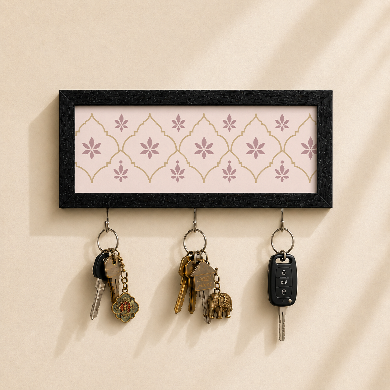 Floral Motif Key Holder
